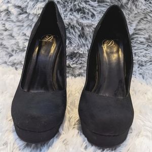 Delicious Shoes - Black Pump Heels